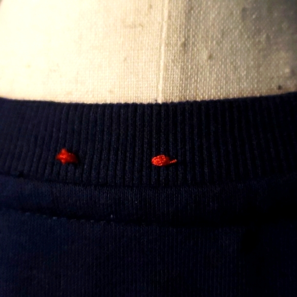 ELLEN TRACY French Terry "JOY" Sweatshirt Navy/Silver Snowflake - Med - EUC - Picture 13 of 14